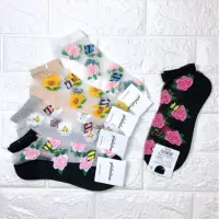 在飛比找蝦皮購物優惠-韓國帶回 春暖花開 蝴蝶採花蜜系列 玻璃襪 紗網襪 蕾絲襪 