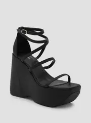 GUESS Women's Black Angelli Platform Heels Size: 8, Synthetic