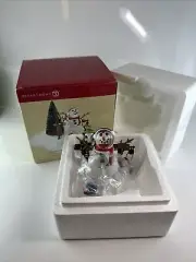 Dept 56 KRINGLE STREET SNOWMAN North Pole Series 56833 2002 New In Box