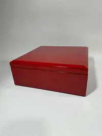 在飛比找Yahoo!奇摩拍賣優惠-日本 大漆實木盒 漆器 厚重木盒 品相如圖二手物品售出不退不