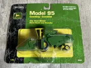 1/64 Ertl John Deere Model 95 Combine DieCast NEW