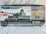 Tamiya Panzerkampfwagen VI Tiger I 1/35 Radio Control Tank Set - New!