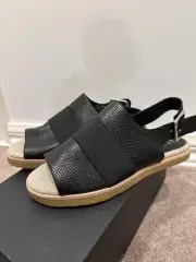 Wittner Brand New Leather Flats 37
