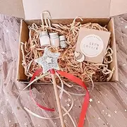 The Play Way Fairy Wand Kit - Make Your Own Wooden Fairy Wand - Includes Pink Chalk Paint, Eco-Friendly Glitter, Glue, Ribbons, Wooden Shapes - Ideal Kids Craft Kit for Ages 3+ Imaginative Play