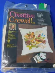 New & Sealed Vintage Creative Crewel Family Outing 7081 Embroidery Pillow 1970