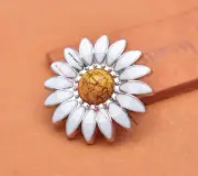 10X ENAMEL DAISY FLOWER TURQUOISE LEATHERCRAFT HANGBAG SADDLE BELT CONCHO 32MM