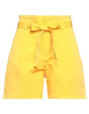 [WHITE WISE] WHITE WISE Shorts & Bermuda Shorts - Item 30139514