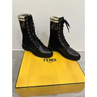 在飛比找蝦皮購物優惠-Fendi Rockoko 騎士靴