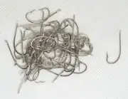 50 MUSTAD Headbuck Fishing Hooks - Ref. 515N - Size 2 - FG405