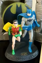 DC Hallmark Batman & Robin Statue "The Dynamic Duo" 1996 w/ Box