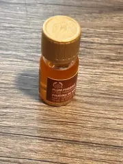 The Body Shop Rich Plum Pudding 10ml .33 oz Home Fragrance Oil
