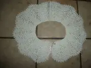 VINTAGE WHITE CROCHET NEEDLE LACE DRESS COLLAR 4 " INCH WIDE LQQK NICE