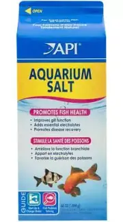 API Aquarium Salt (65 oz)