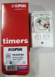 Clipsal Analogue Timer Controls TC32V24 Flush Timer Switch 250V 15A 24hours