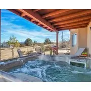Great Views Hot Tub Firepit