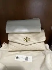 Tory Burch Kira Chain Chevron Quilted Wallet Leather Crossbody ~NWT~ New Cream