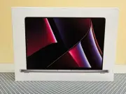 16-inch MacBook Pro 2023 M2 Pro 12/ 19-core 16GB 512GB Space Gray MNW83LL/A -New