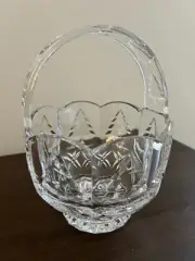 CRYSTAL CLEAR Basket Candy Bowl 24% LEAD Made In Poland NOEL Christmas TREE