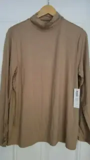 Women's Chico's Rayon Sycamore Silky Stretchy Ruched Mock Neck Knit Top 2 - L