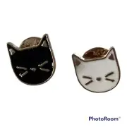 New 2pc/set Animal brooches black white Cat Metal Enamel Pins Couple Badge Gift