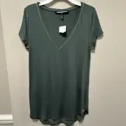 White House Black Market Sz XXS Army Green V Neck T Shirt NWT