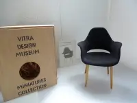 在飛比找Yahoo!奇摩拍賣優惠-Vitra 家具博物館 迷你版經典椅，有機椅；緞帶椅