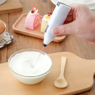 日式 手持電動打蛋器雞蛋攪拌棒家用烘焙迷你奶油打發器攪拌器