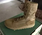 Danner 50136 Men's Tachyon 8" Coyote Lightweight Hiking Work Boots Shoes Size 11