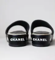 Chanel Interlocking CC Logo Quilted Mules Slide Sandal Slip On Flat 38