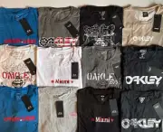 Oakley T Shirts Staple Tee Retro Graphic Msrp $30-$40 Mens