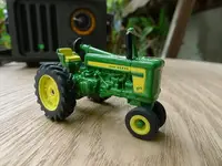 在飛比找樂天市場購物網優惠-John Deere 720 迪爾合金拖拉機農用車模型可愛鑰