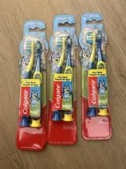 Colgate Kids Toothbrush Set Bluey + Extra Soft Bristles and Suction Cup 6 Pack