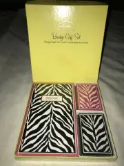 BRIDGE Playing Card GIFT SET 2 Decks & Scoring Pad SERENGETTI Pink/Black ZEBRA