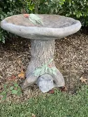 Bird Bath Bee Baths Wash Station Wombat With Gum Leaf Concrete Statue Ornament