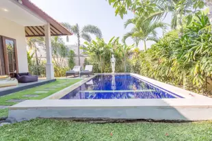 Villa Amsterdam - Private 3 BDR Designer Villa in Seminyak with Pool & Garden