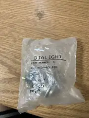 Dialight 103-3101-05-103 Oil Tight Large Incandescent Indicators See Pics