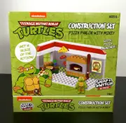 2021 Viacom - Nickelodeon TNMT - Pizza Parlor w/ Mikey Construction Set (80 pcs)