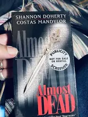 Almost Dead - VHS Shannen Doherty 1994 *Rare* promo screener copy