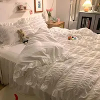 在飛比找momo購物網優惠-【JEN】泡泡紗水洗棉素色韓式公主風蕾絲四件式床單被套枕套組
