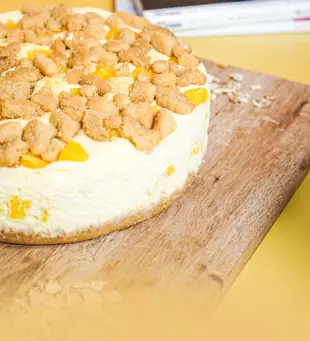 【超比食品】甜點夢工廠-芒果酥菠蘿乳酪蛋糕6吋 (8.6折)