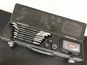 TONE RMFQ 700 BR Head Shaking Quick Ratchet Wrench Bit Ratchet Set 32 pieces New