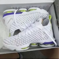 在飛比找Yahoo奇摩拍賣-7-11運費0元優惠優惠-【正品】耐克Nike LeBron 16 Buzz Ligh