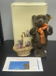 New In Box Steiff Mohair Teddy Bear Autumn W Basket of Apples Growler 665677
