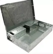 (TWO) JT Eaton Repeater Low Profile Multi Catch Mouse Traps Solid Lid Silver