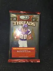2007 Donruss Football Threads 5 Card Pack Unopened