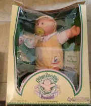 Vintage 1984 Cabbage Patch Kids DOLL In Original Box w/Papers