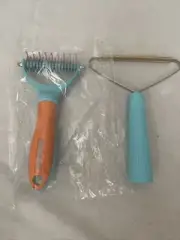 Pawsroom / Yuakuop Dog Brush Pro T10 Fluffy Hair De-Matting De-Shedding Brush
