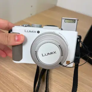 ( 復古手感 高顏值 ) Panasonic Lumix DMC-LX7 白相機 二手