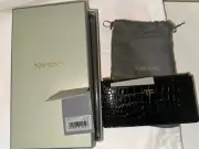TOM FORD Croc Embossed Patent Leather Wallet (BLACK LEATHER, GOLD HARDWARE)