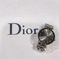 在飛比找PopChill優惠-[二手] Christian Dior 迪奧 圓形銀面石英錶